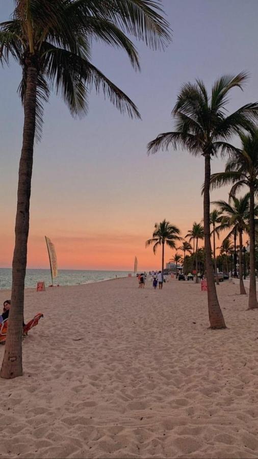 Апартаменти Downtown Hollywood Holiday Retreat Dania Beach Екстер'єр фото